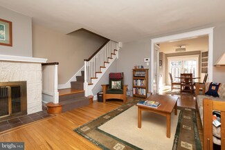 422 W Durham St, Philadelphia, PA 19119