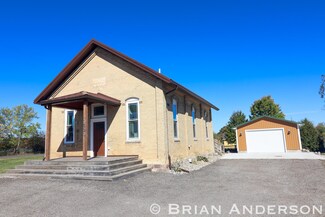 1520 E David Hwy, Ionia, MI 48846