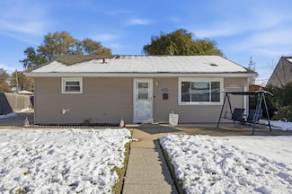 8203 Rosewood Ct, Highland, IN 46322