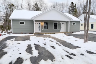 30 Lewis St Unit 4, Greenville, ME 04442