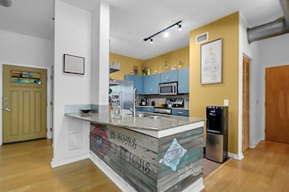 201 W Lancaster Ave Unit 102, Fort Worth, TX 76102