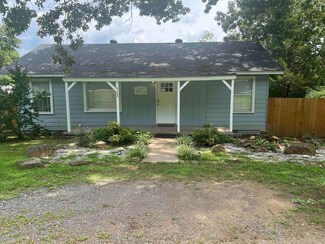 723 N Conway St, Heber Springs, AR 72543
