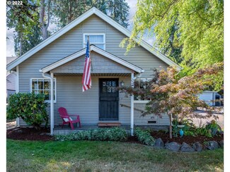 10040 SW Avery St, Tualatin, OR 97062