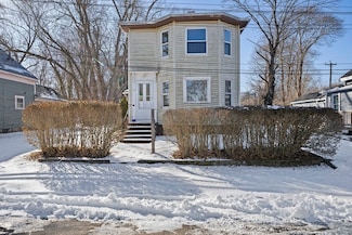 22 Lebaron Ave, Middleboro, MA 02346
