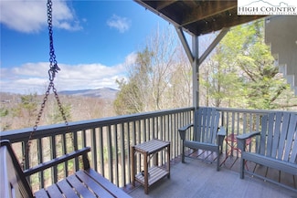 367 Skyleaf Dr Unit D4, Sugar Mountain, NC 28604