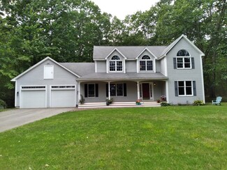 7 Brattle Dr, Shirley, MA 01464