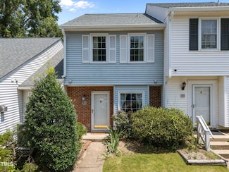 116 St Andrews Ln, Chapel Hill, NC 27517