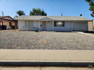 425 Oak Fair Way, Bakersfield, CA 93309