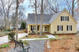 5910 Chapel Creek Ct, Charlotte, NC 28226