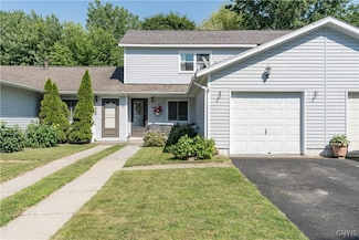104 Mill Creek Ln, Sackets Harbor, NY 13685