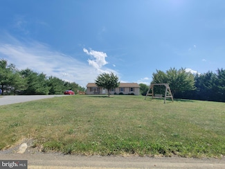 642 Milnor Rd, Greencastle, PA 17225