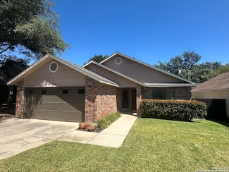 123 Francis Ave, Boerne, TX 78006