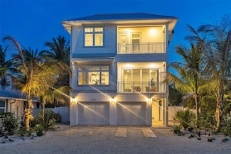 105 6th St S, Bradenton Beach, FL 34217