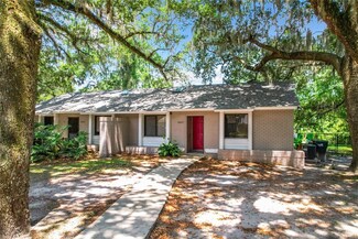 9827 Lancewood St, Orlando, FL 32817