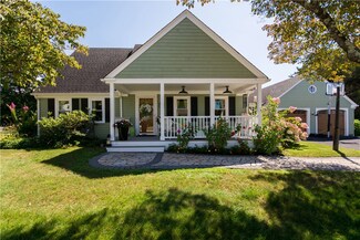 7 Canario Dr, Warren, RI 02885