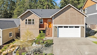 1259 Curtis Way, Freeland, WA 98249