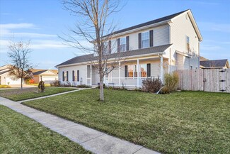 1330 W Ridge Ln, Champaign, IL 61822