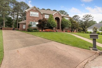 204 Hickory Creek Ln, Little Rock, AR 72212