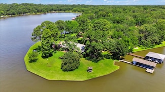 6903 Scott St, Eustace, TX 75124