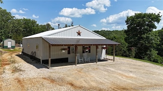 18997 Mystical Ln, Versailles, MO 65084