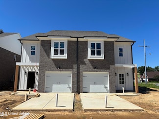 4360 Ravenwood Park W, Horn Lake, MS 38637