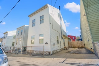 929 Putnam St, Newport, KY 41071
