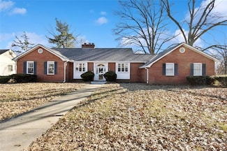 10501 E 65th St, Raytown, MO 64133