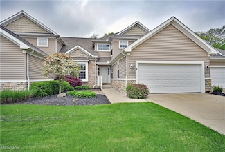 29433 Hummingbird Cir Unit 41, Westlake, OH 44145
