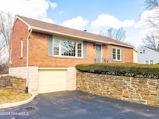 50 Latham Ridge Rd, Latham, NY 12110