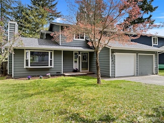 2893 Maple Crest Ln SE, Port Orchard, WA 98366