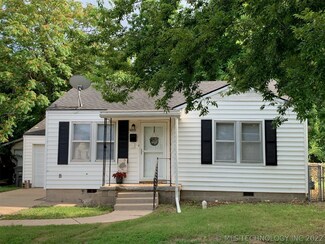 4612 E 3rd St, Tulsa, OK 74112