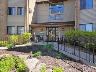 1855 Silver Bell Rd Unit 301, Eagan, MN 55122