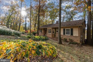 2659 Forest Rd, York, PA 17402