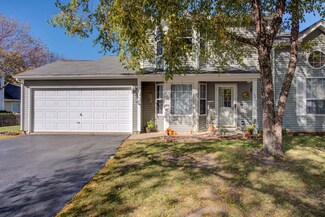 320 Newbury Dr, Island Lake, IL 60042