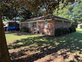 1215 Sheppard Place, Stone Mountain, GA 30083