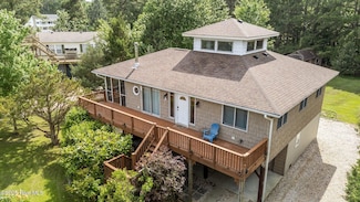 1005 Pirates Cove Cir, Oriental, NC 28571