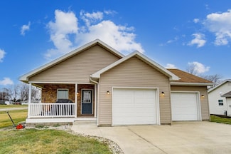 100 N Rebecca St, Claypool, IN 46510