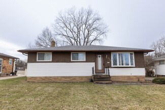 7710 Ann Arbor Dr, Parma, OH 44130