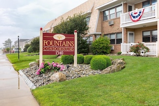 1340 Ocean Ave Unit 24, Sea Bright, NJ 07760