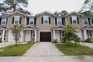 8349 Homeport Ct, Jacksonville, FL 32244