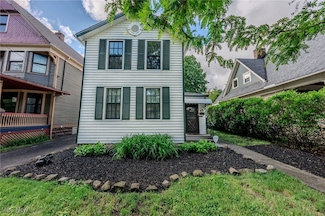 6813 W Clinton Ave, Cleveland, OH 44102