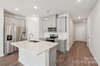 1721 Braemar Village Dr, Monroe, NC 28110