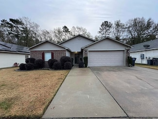 219 Iris St, Benton, AR 72015