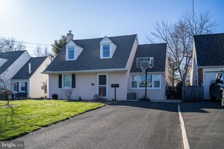 211 Orlemann Ave, Oreland, PA 19075