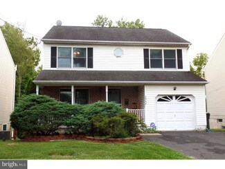 2948 Susquehanna Rd, Abington, PA 19001