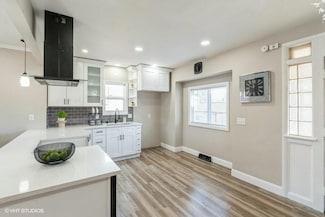 3928 N 52nd St, Milwaukee, WI 53216