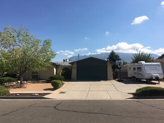 7608 Buckboard Ave NE, Albuquerque, NM 87109