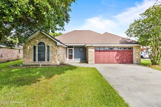 300 Leeward Loop, Carencro, LA 70520