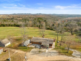 349 Lawson Cir, Taneyville, MO 65759
