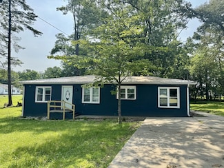 608 Oakdale St, Manchester, TN 37355
